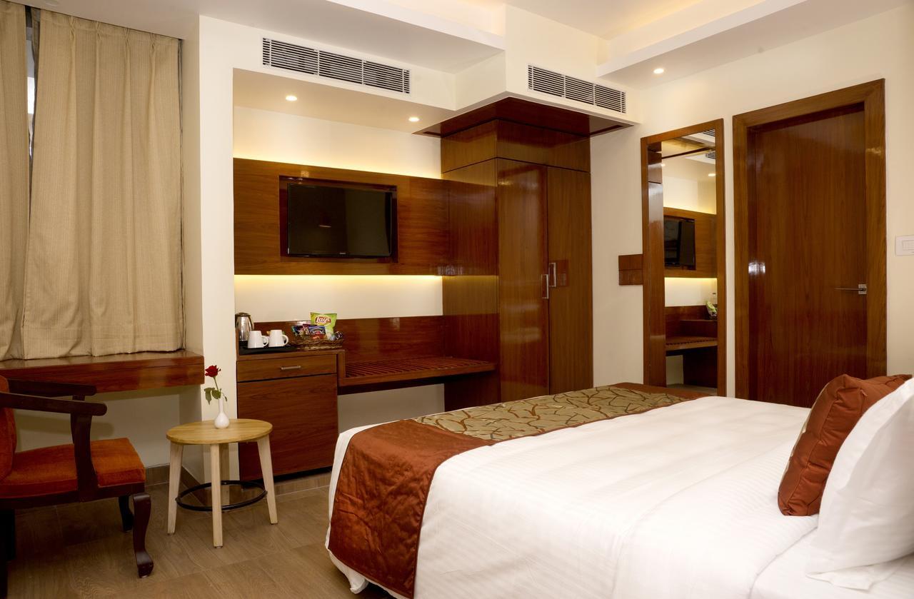 Amalfi Grand Hotel Patna  Bilik gambar