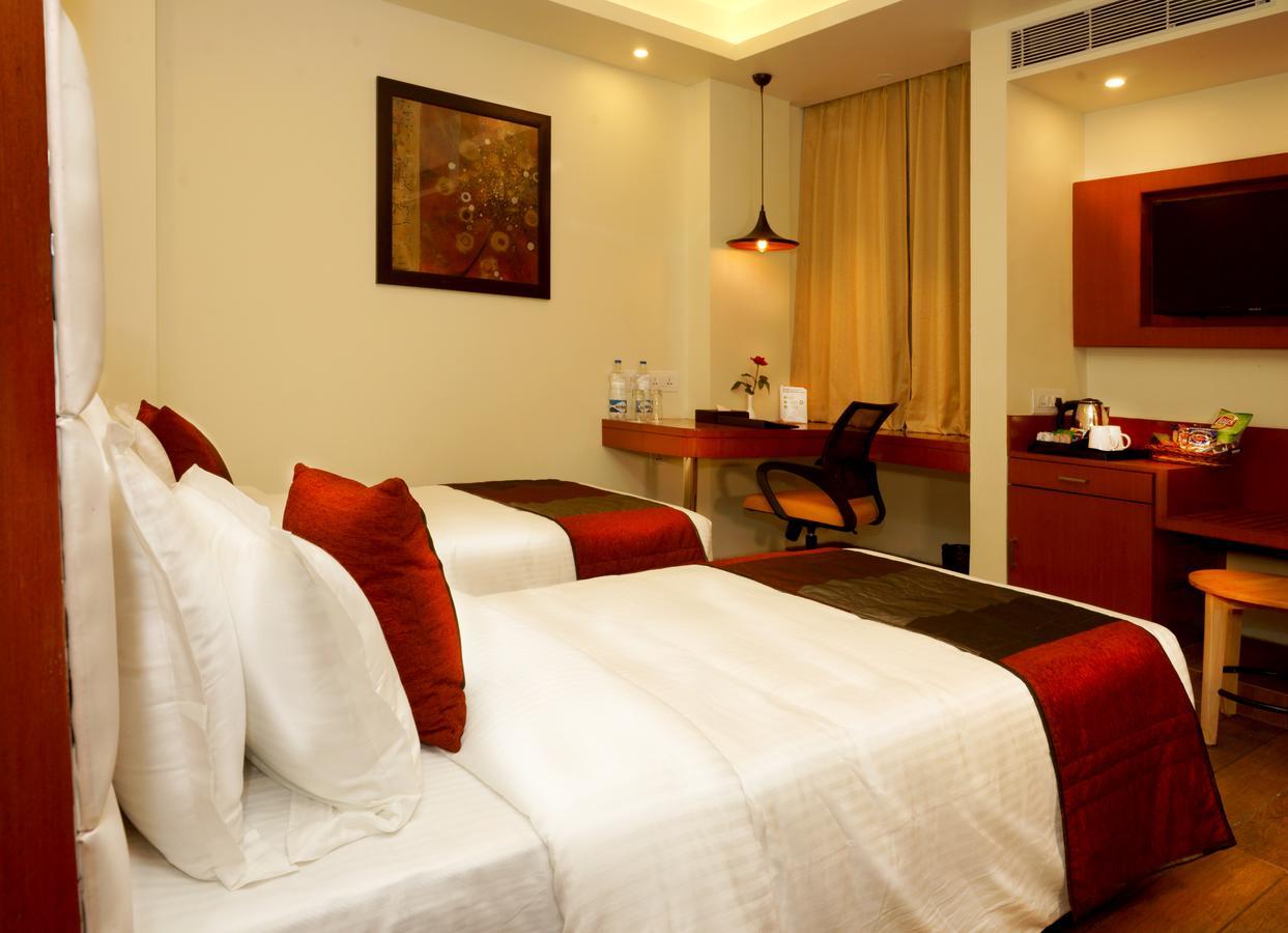 Amalfi Grand Hotel Patna  Bilik gambar