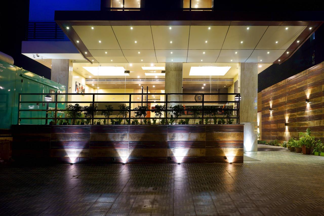 Amalfi Grand Hotel Patna  Bilik gambar