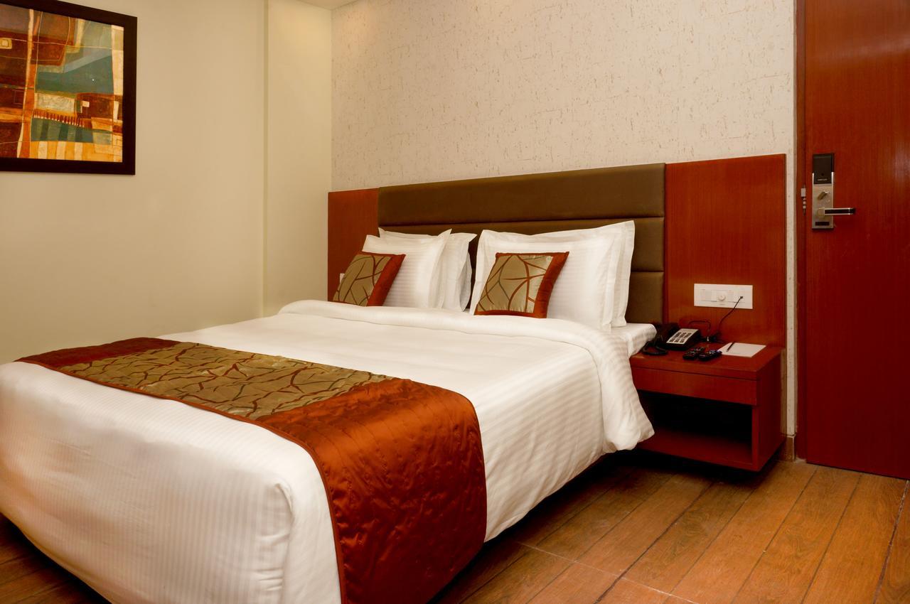 Amalfi Grand Hotel Patna  Bilik gambar
